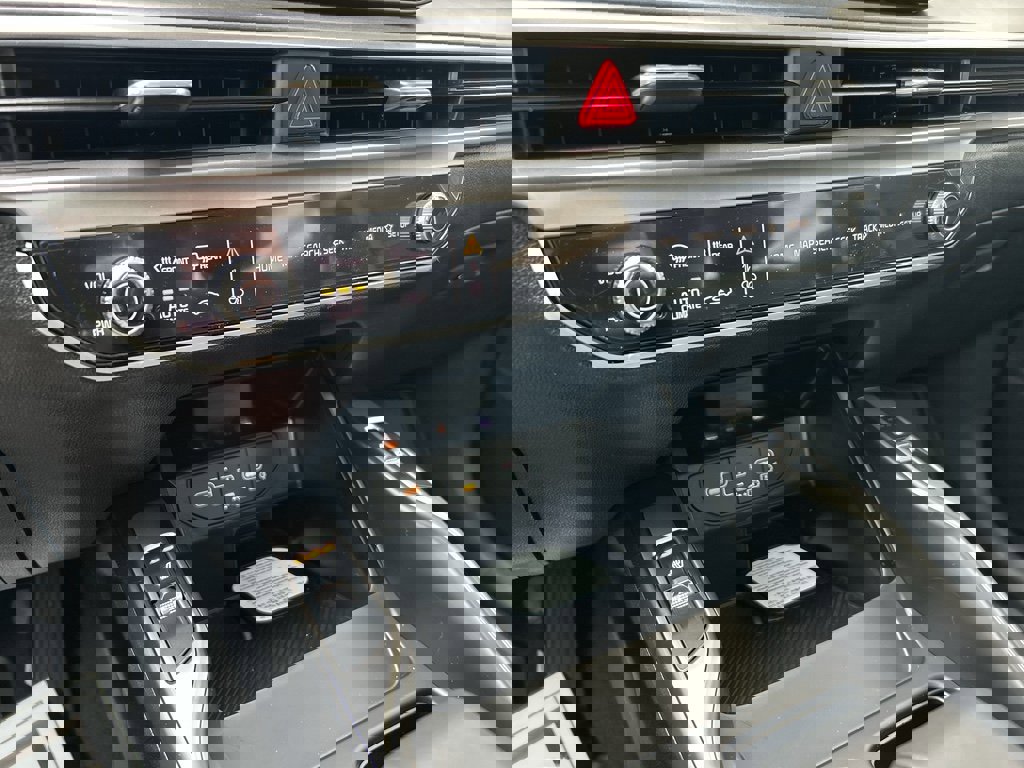 New 2026 Kia Sorento X-Line EX image 23