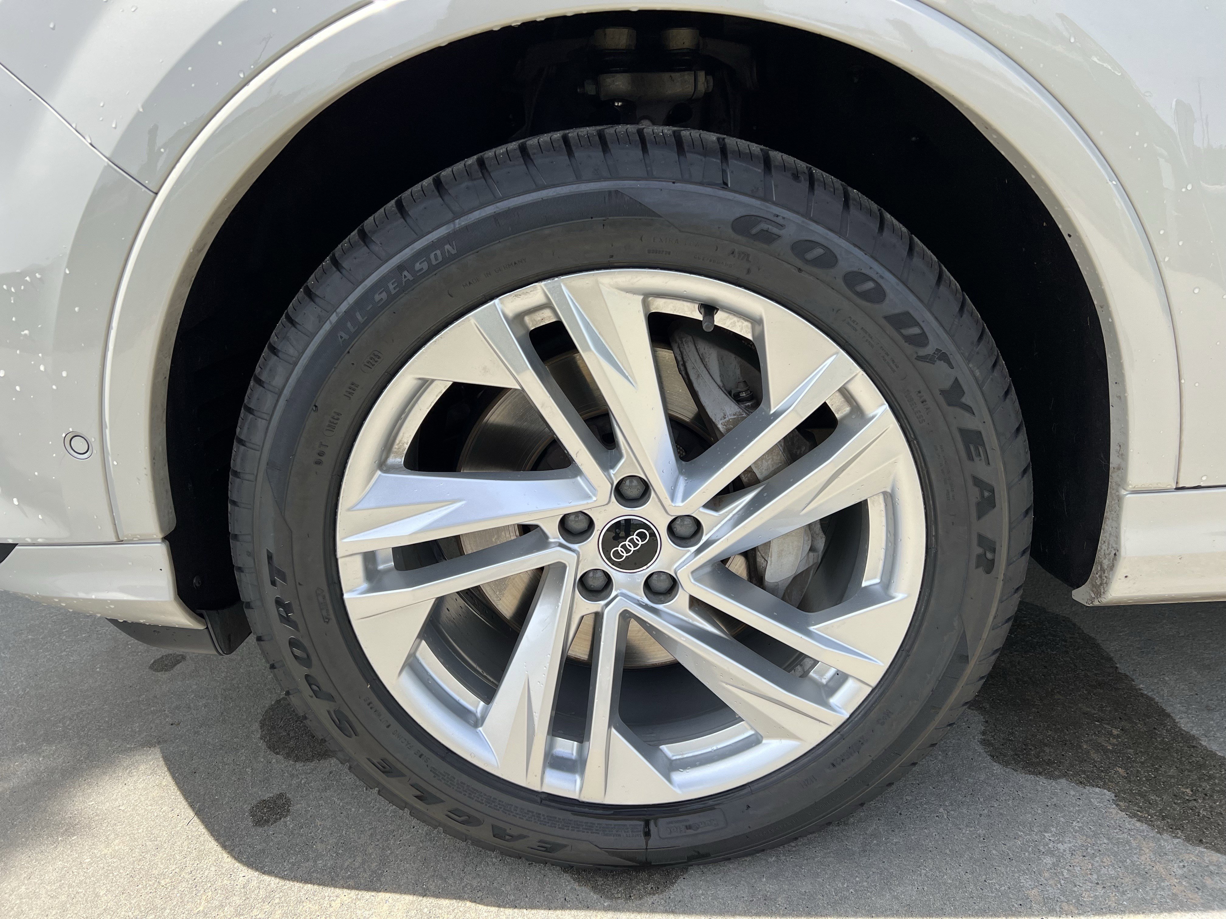 Used 2021 Audi Q7 2.0T Premium Plus w/ Executive Package image 13