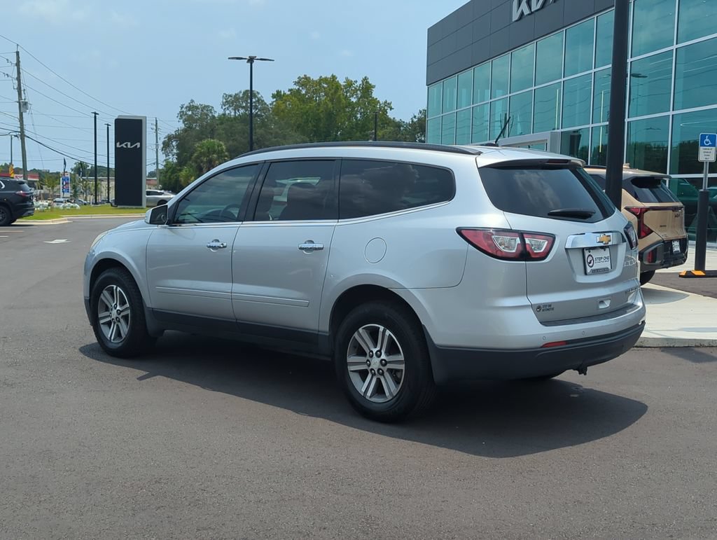 Used 2015 Chevrolet Traverse LT FWD image 5