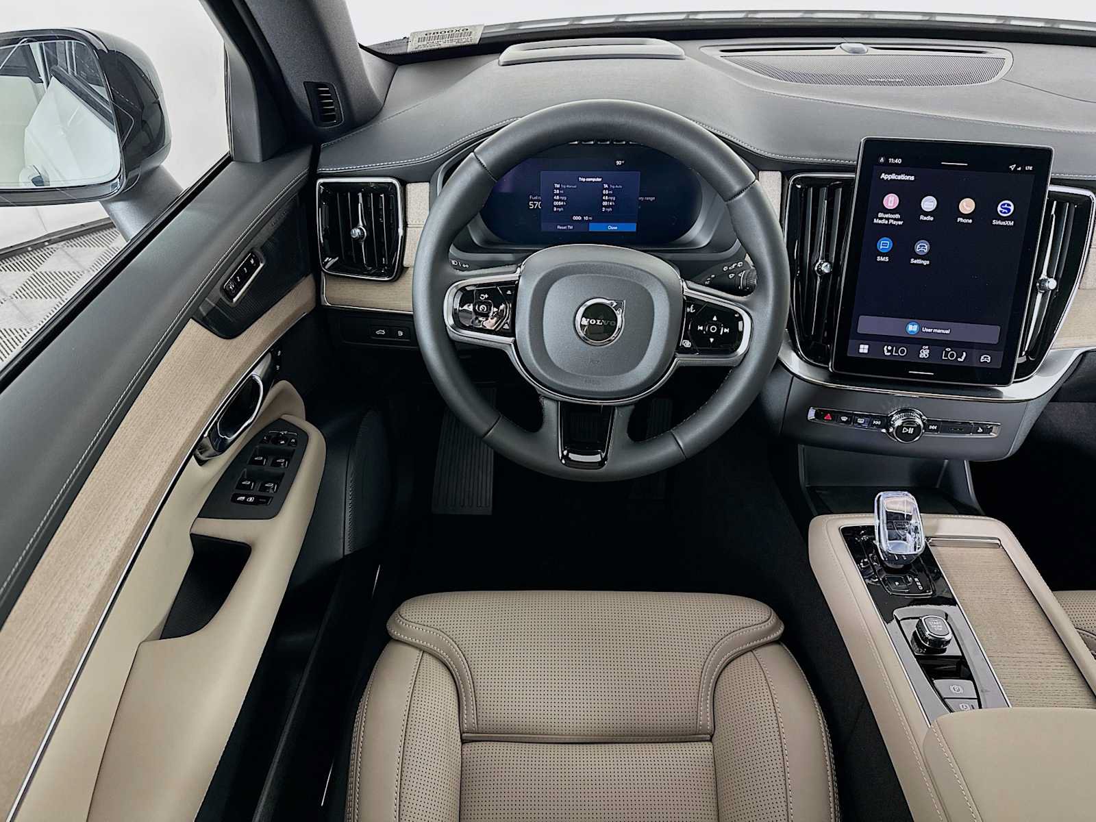 New 2026 Volvo XC90 T8 Ultra w/ Protection Package Premier AWD/4WD image 20