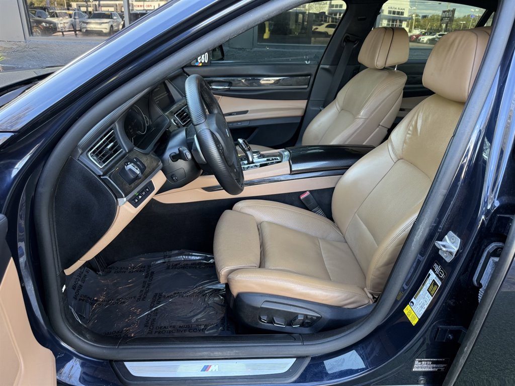 Used 2015 BMW 740i RWD image 13