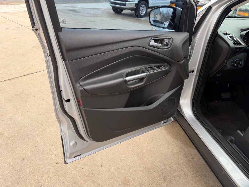 Used 2014 Ford Escape Titanium w/ Equipment Group 401A image 14