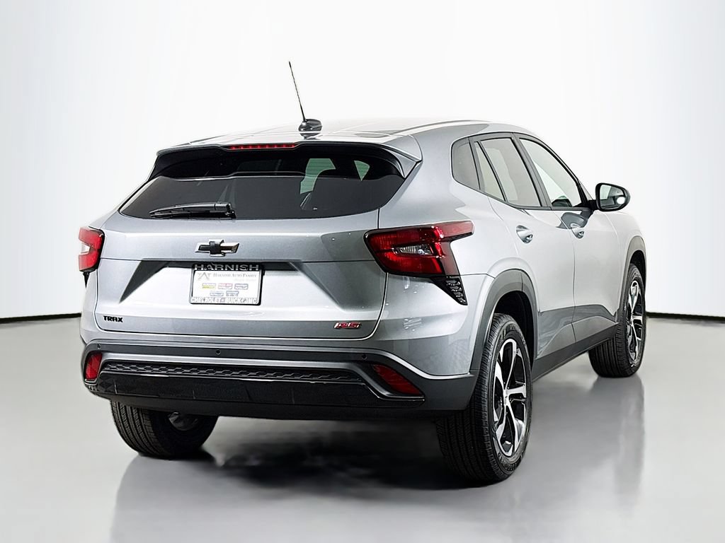 New 2026 Chevrolet Trax RS w/ Driver Confidence Package FWD image 8