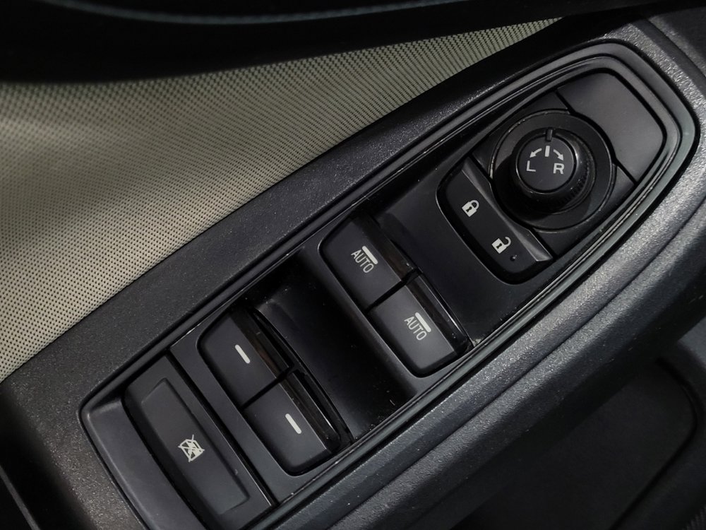 Used 2019 Subaru Impreza 2.0i AWD/4WD image 27