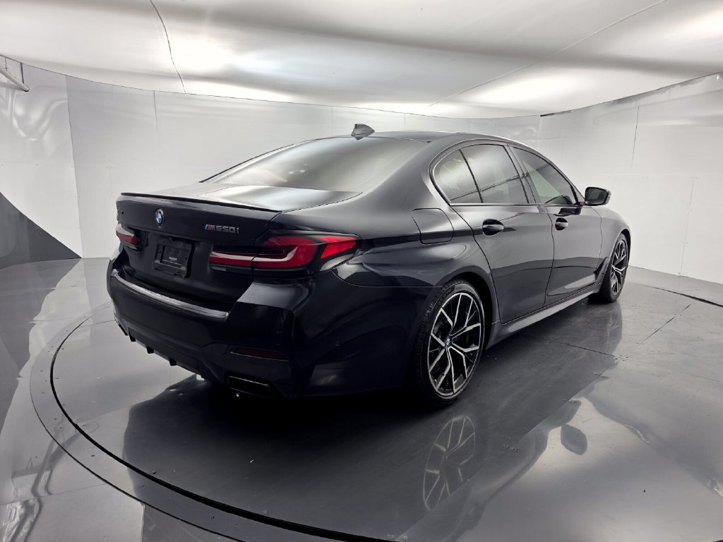 Used 2021 BMW M550i xDrive w/ Premium Package AWD/4WD image 6