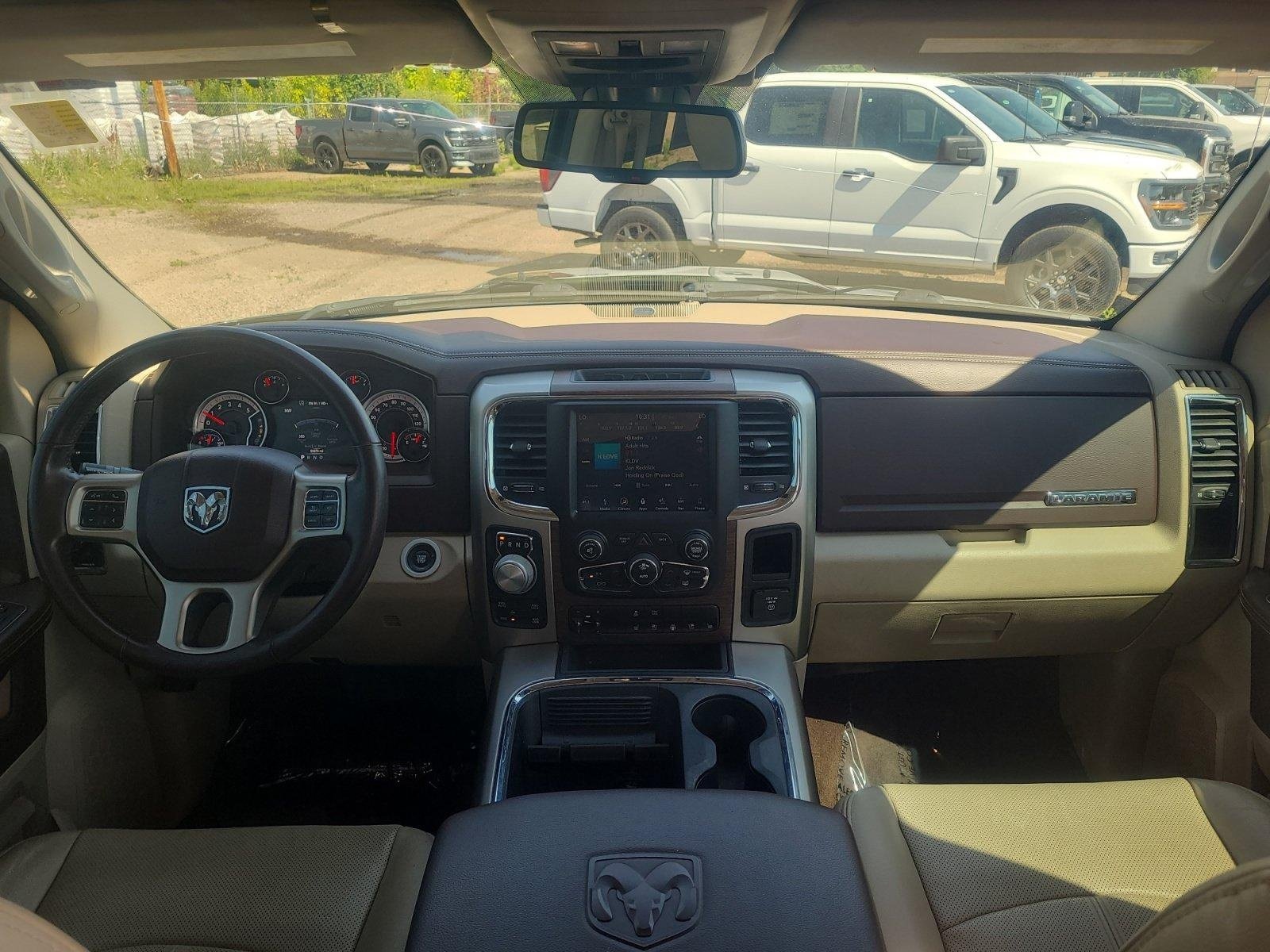 Used 2018 RAM 1500 Laramie w/ Convenience Group AWD/4WD image 19