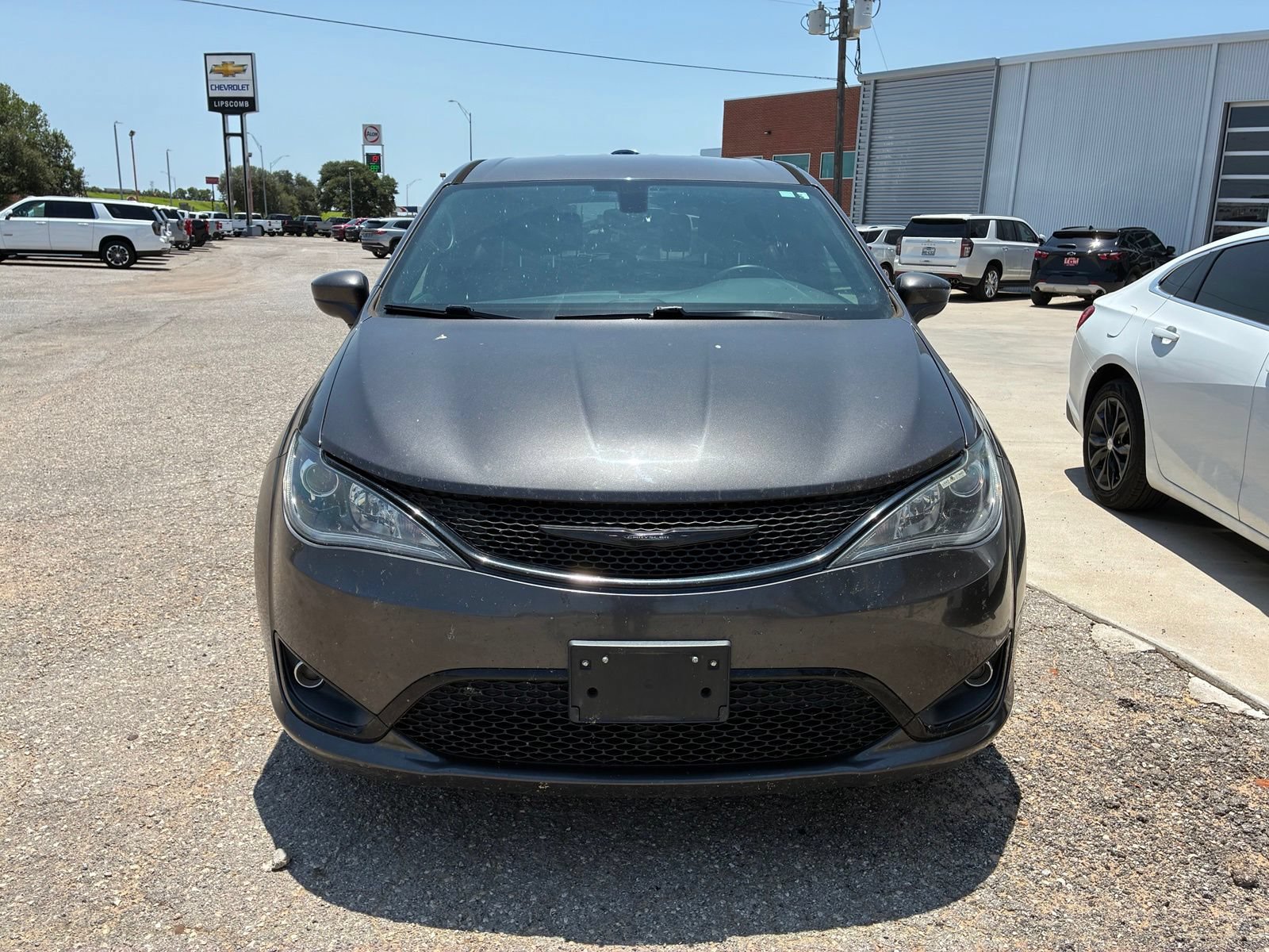 Used 2018 Chrysler Pacifica Touring Plus w/ S Appearance Package FWD image 14