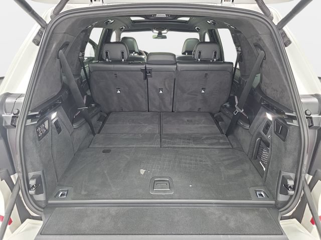 Used 2021 BMW X7 M50i AWD/4WD image 35