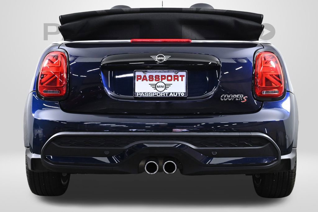 Certified 2024 MINI Cooper S image 9