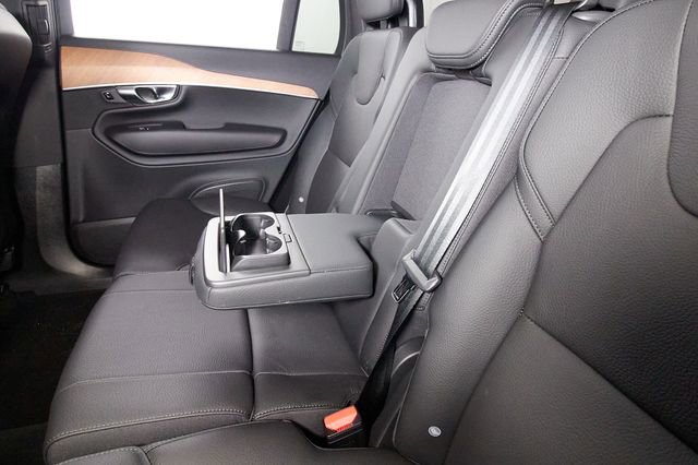Certified 2025 Volvo XC90 B6 Plus w/ Protection Package Premier AWD/4WD image 20