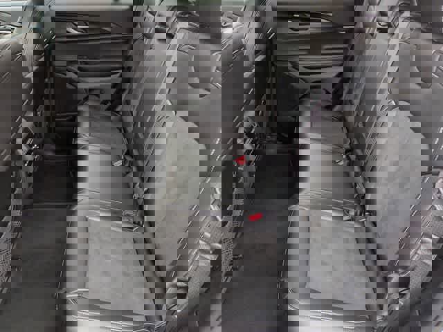 Used 2025 Jeep Grand Cherokee Altitude image 20