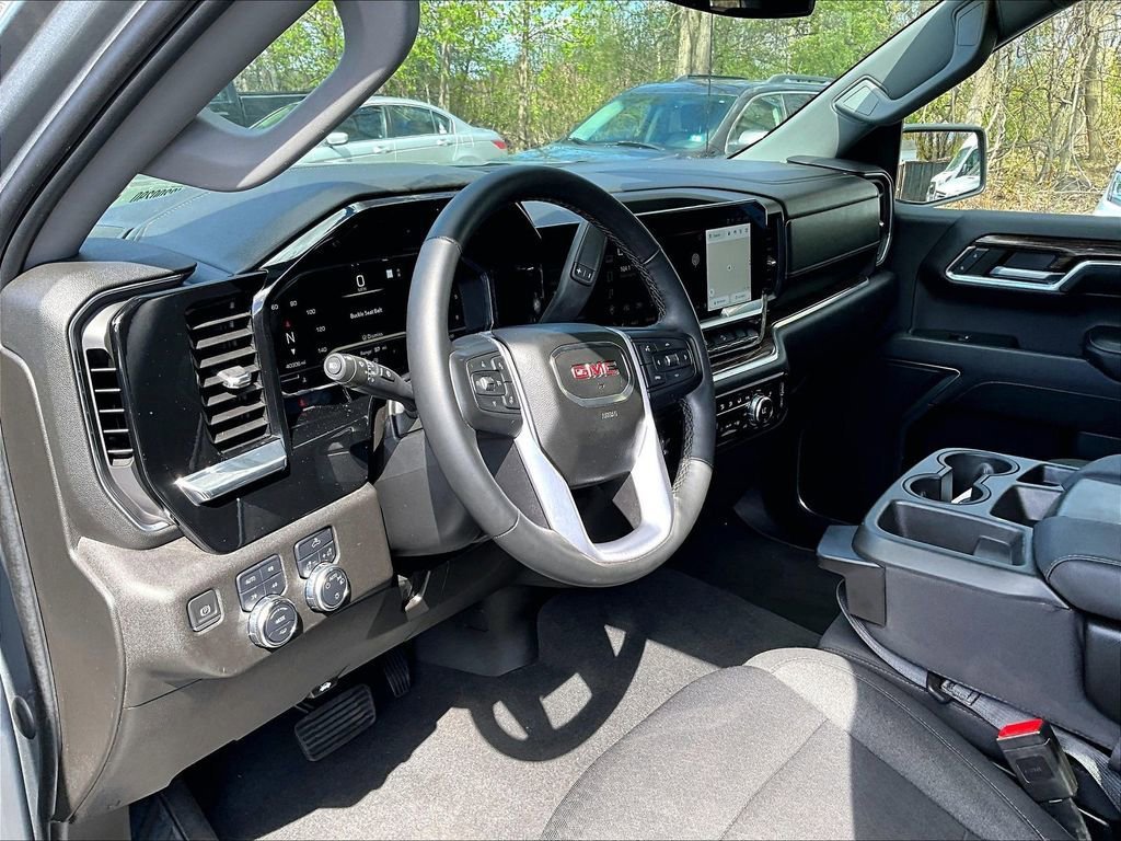Used 2023 GMC Sierra 1500 SLE w/ X31 Off-Road Package AWD/4WD image 8