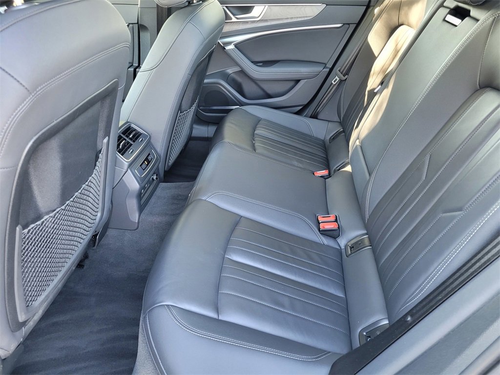 Used 2024 Audi A6 Premium Plus image 10