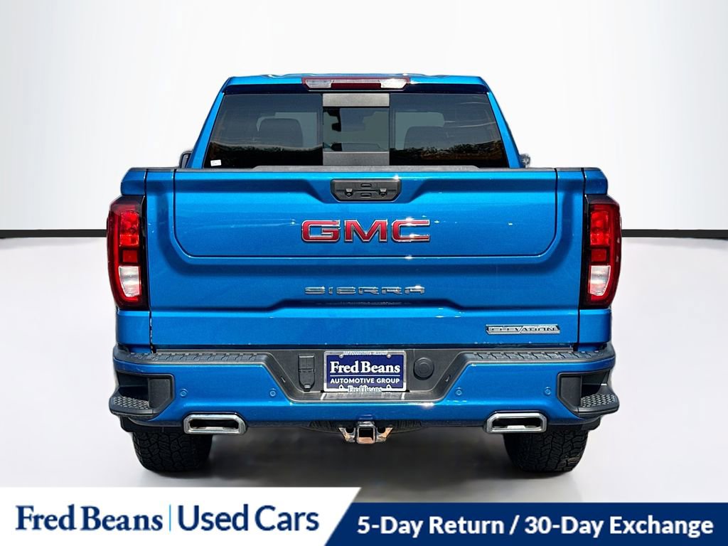 Used 2022 GMC Sierra 1500 Elevation w/ Elevation Premium Package AWD/4WD image 6