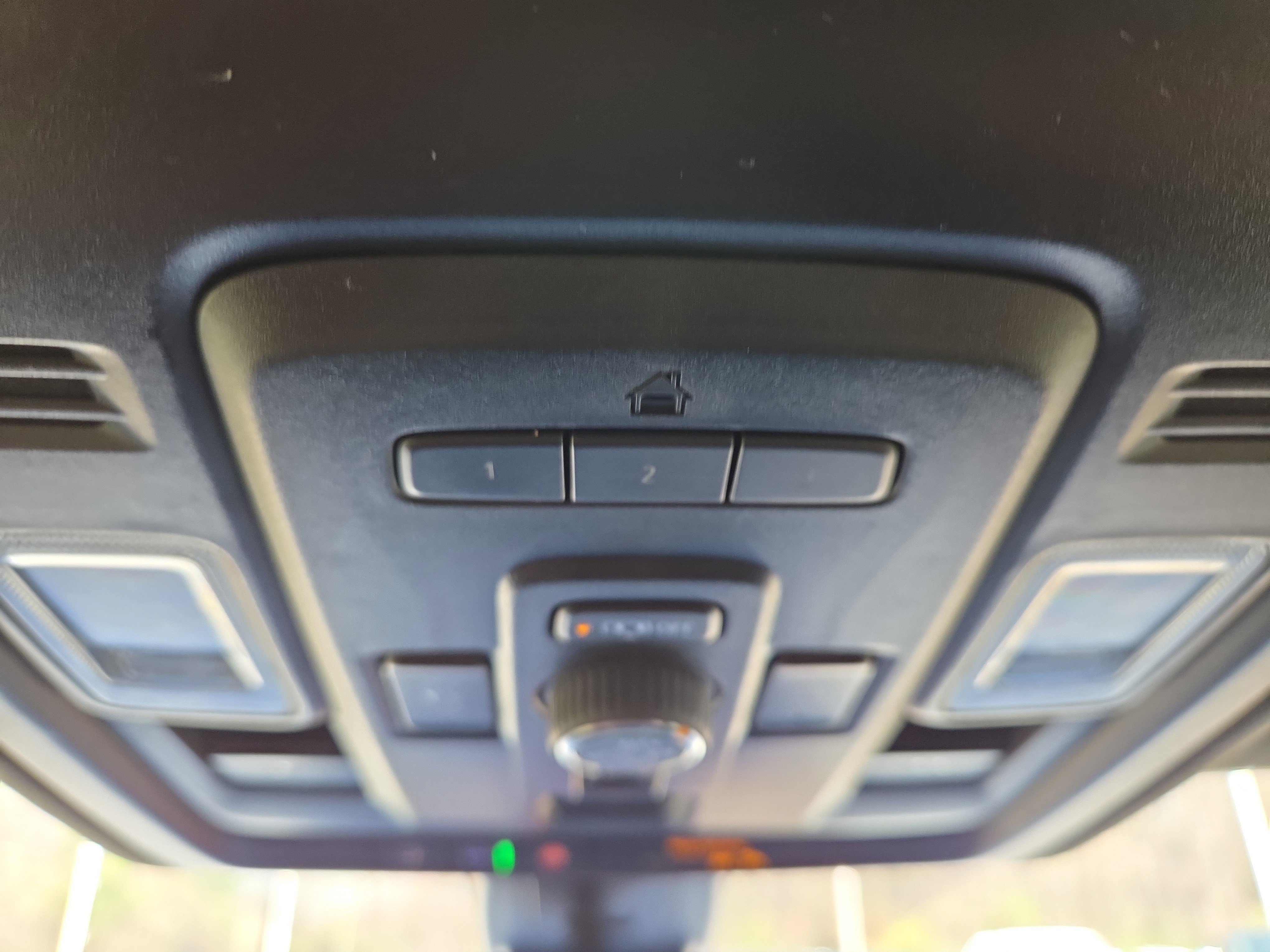 Used 2022 GMC Yukon Denali image 16