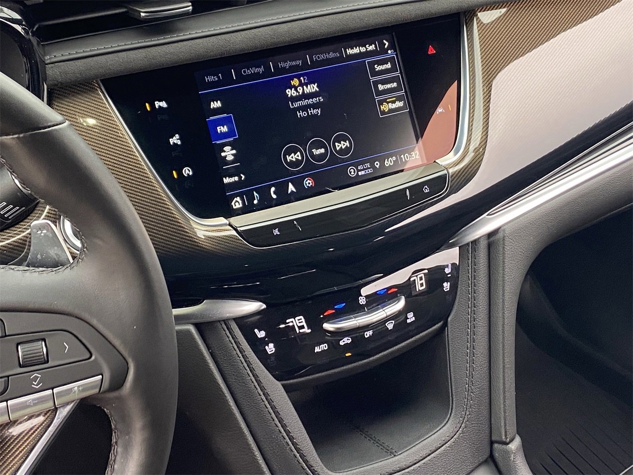 Certified 2024 Cadillac XT6 Sport w/ Platinum Package image 27