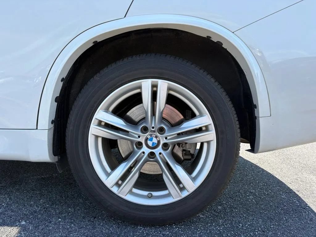 Used 2018 BMW X5 xDrive50i AWD/4WD image 29