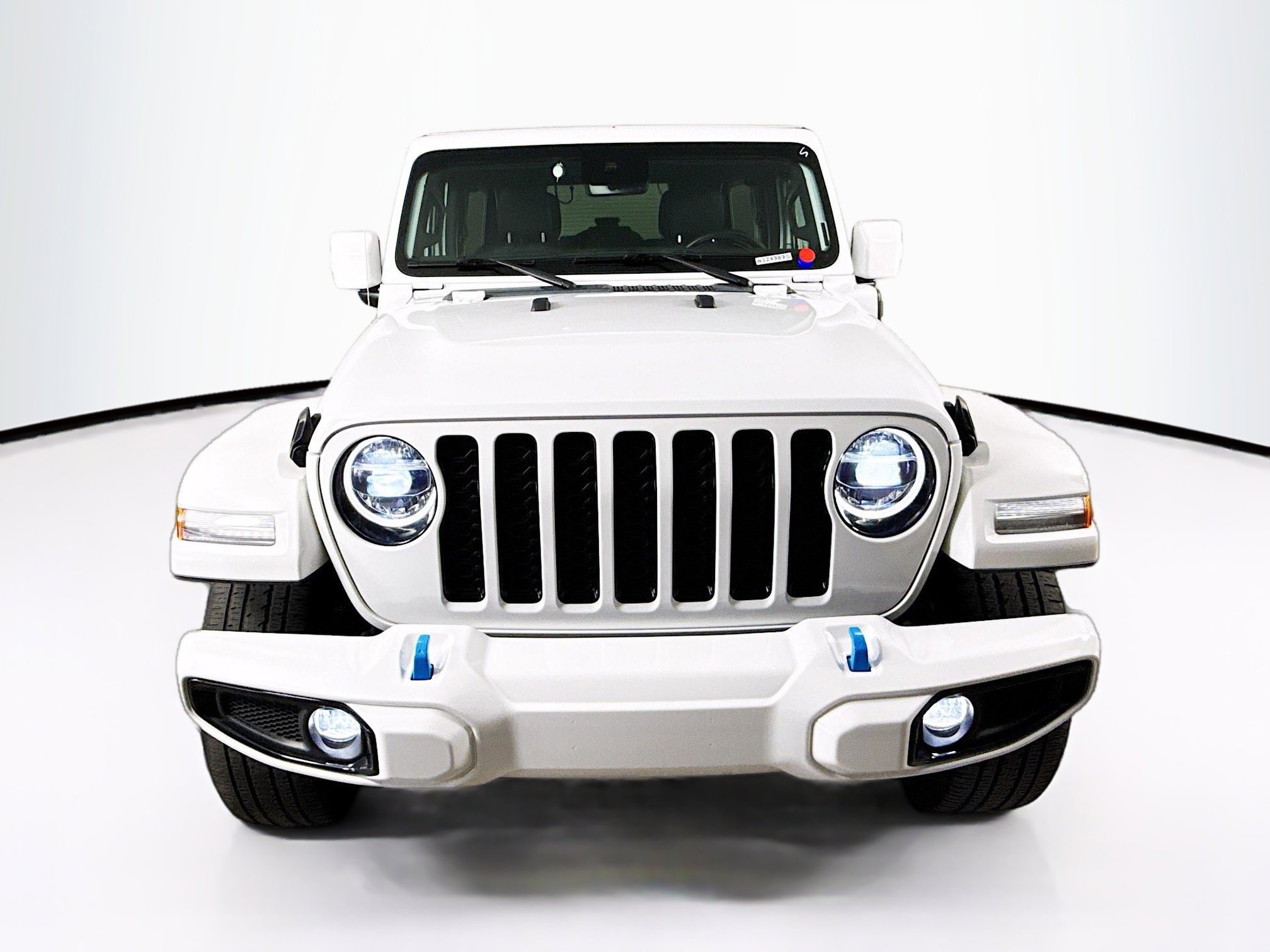 Used 2022 Jeep Wrangler Unlimited Sahara image 3