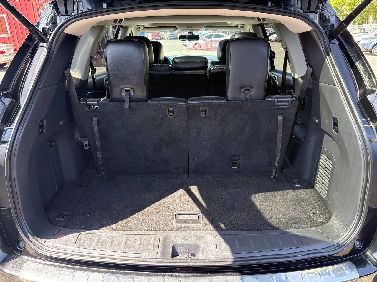 Used 2015 Nissan Pathfinder SL w/ SL Premium Package image 14