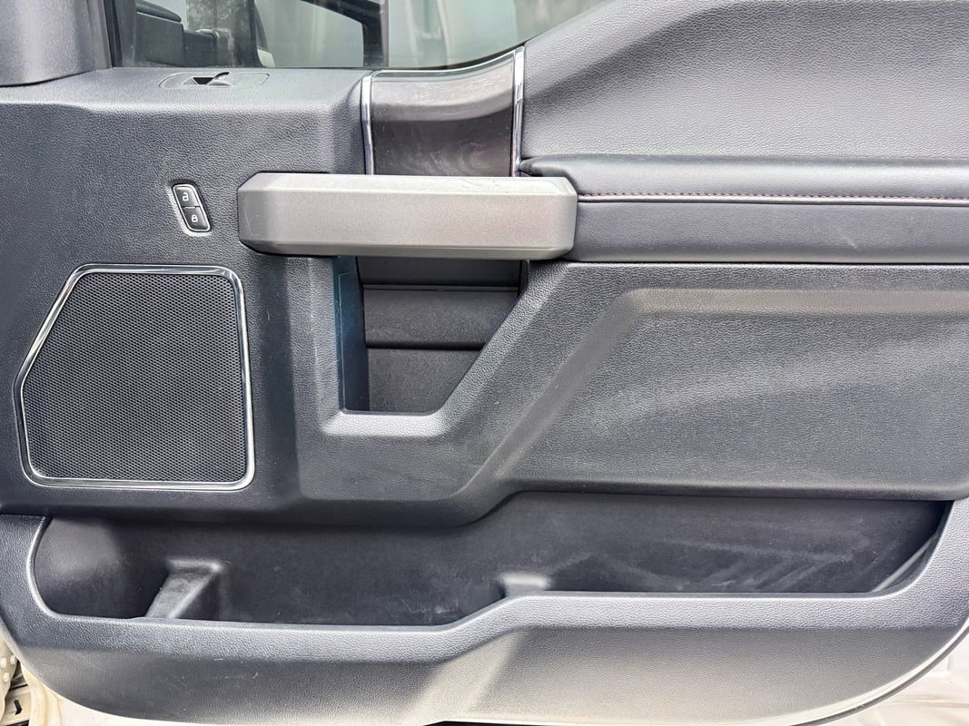 Used 2018 Ford F350 Platinum w/ Platinum Ultimate Package image 16