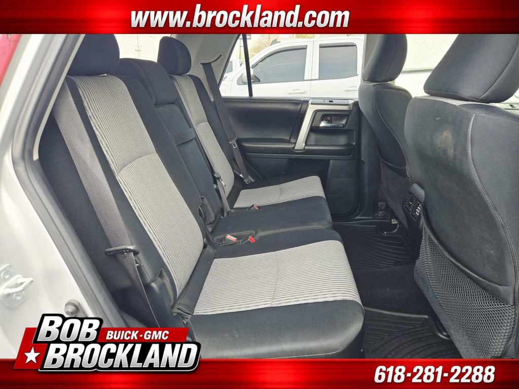 Used 2015 Toyota 4Runner SR5 image 17