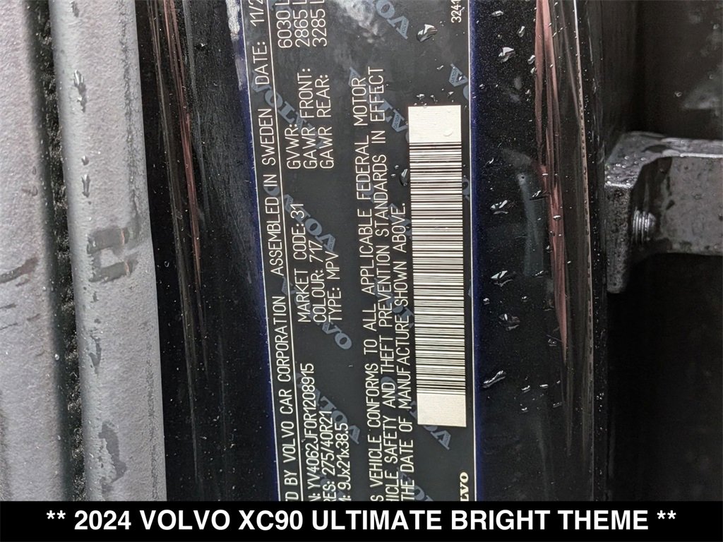 Used 2024 Volvo XC90 B6 Ultimate w/ Lounge Package image 30