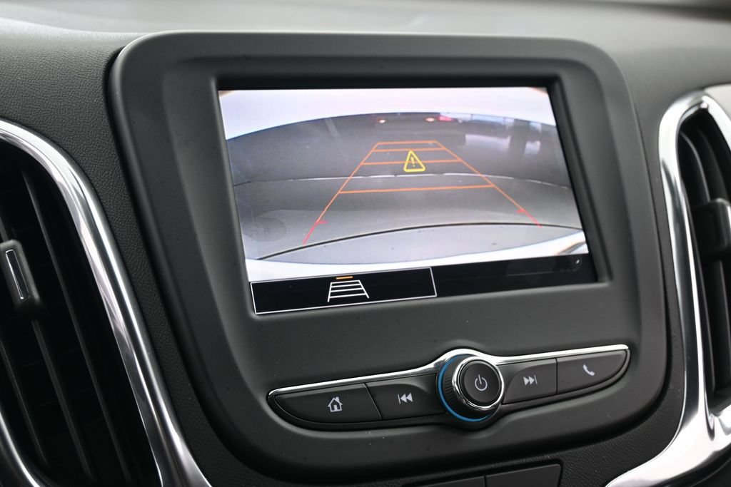 Used 2024 Chevrolet Equinox LS w/ Driver Confidence II Package FWD image 17