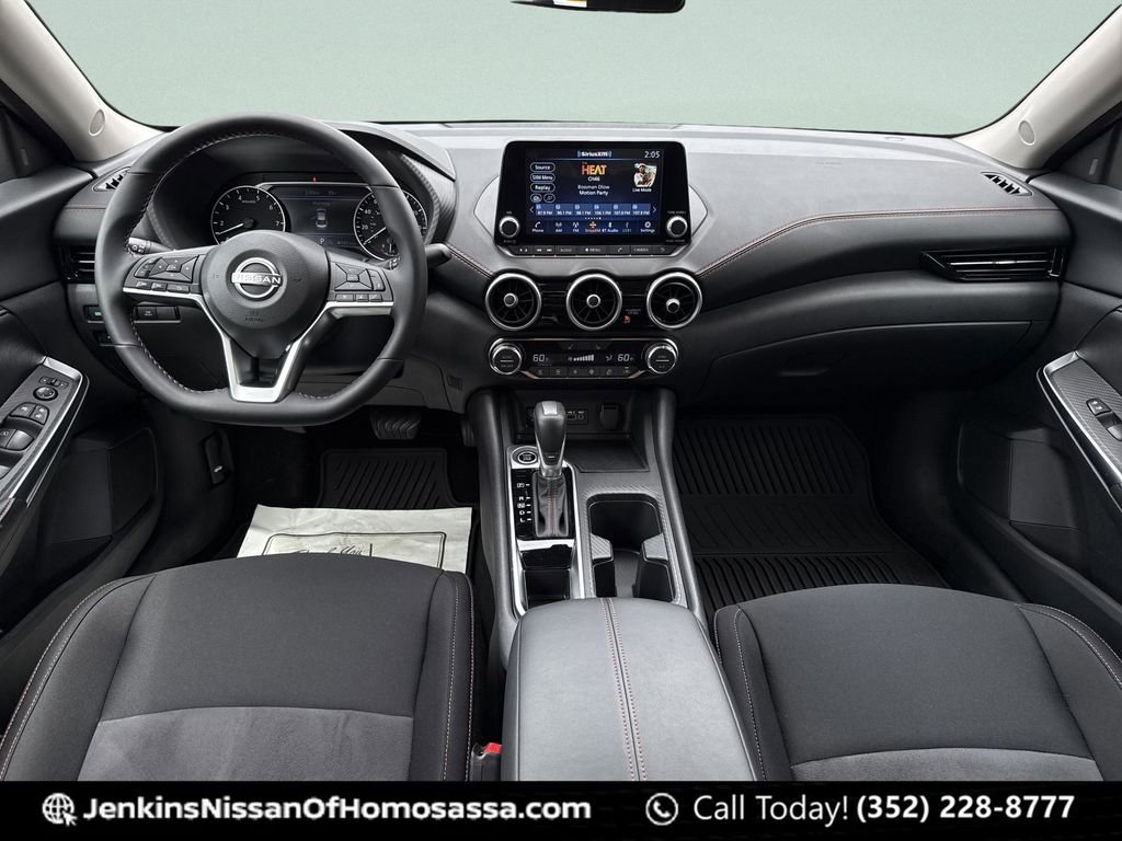Certified 2025 Nissan Sentra SR image 29