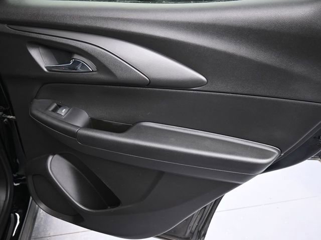 Used 2023 Chevrolet TrailBlazer LT w/ Convenience Package image 34