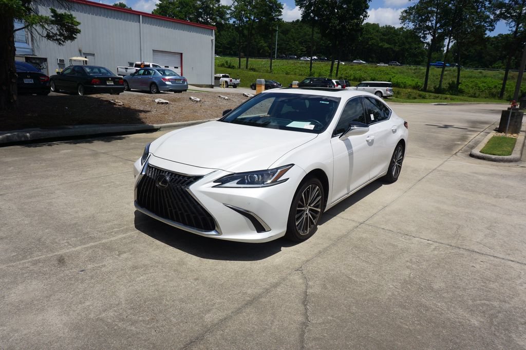 Used 2024 Lexus ES 350 w/ Premium Package FWD image 22