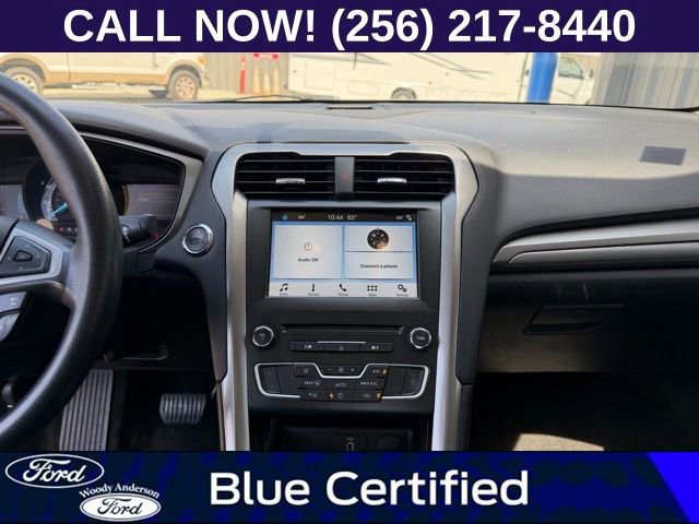 Used 2018 Ford Fusion SE w/ Fusion SE Technology Package FWD image 11