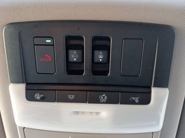 Used 2023 Nissan Rogue SL w/ SL Premium Package FWD image 12
