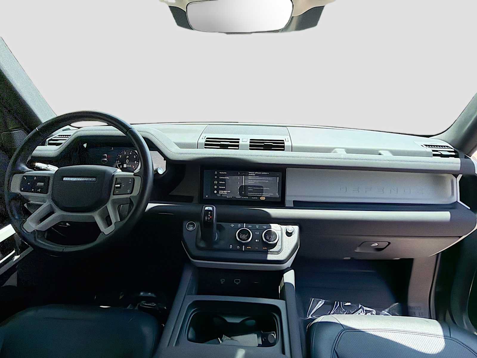 Certified 2023 Land Rover Defender 90 S AWD/4WD image 9