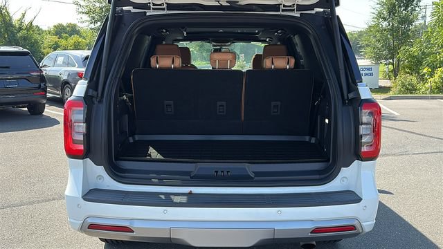 Used 2022 Ford Expedition Platinum AWD/4WD image 28