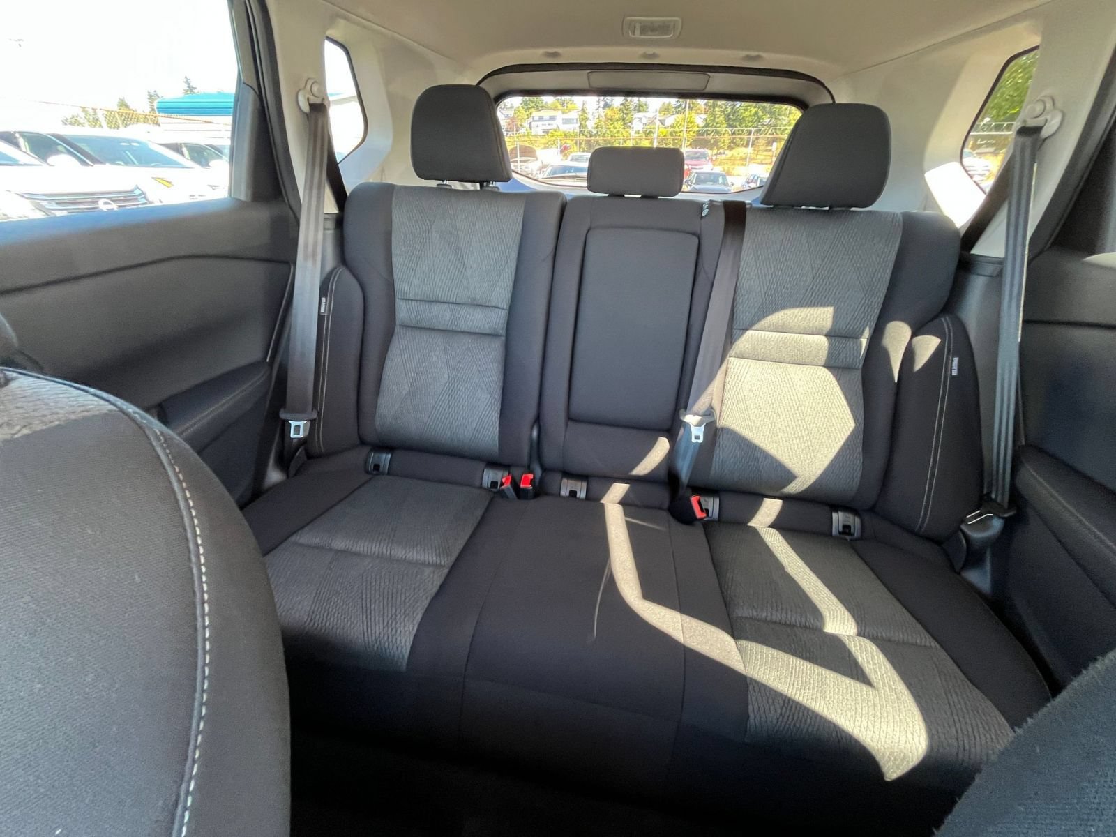 Used 2026 Nissan Rogue SV AWD/4WD image 35