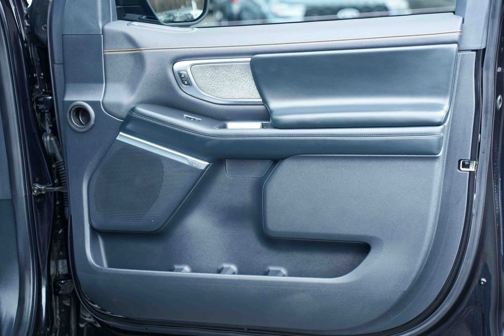 Used 2025 Ford Expedition Tremor image 20