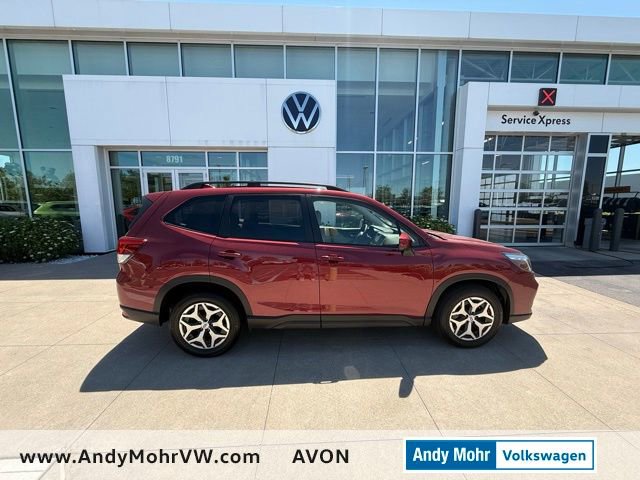 Used 2019 Subaru Forester Premium w/ All-Weather Package AWD/4WD image 7
