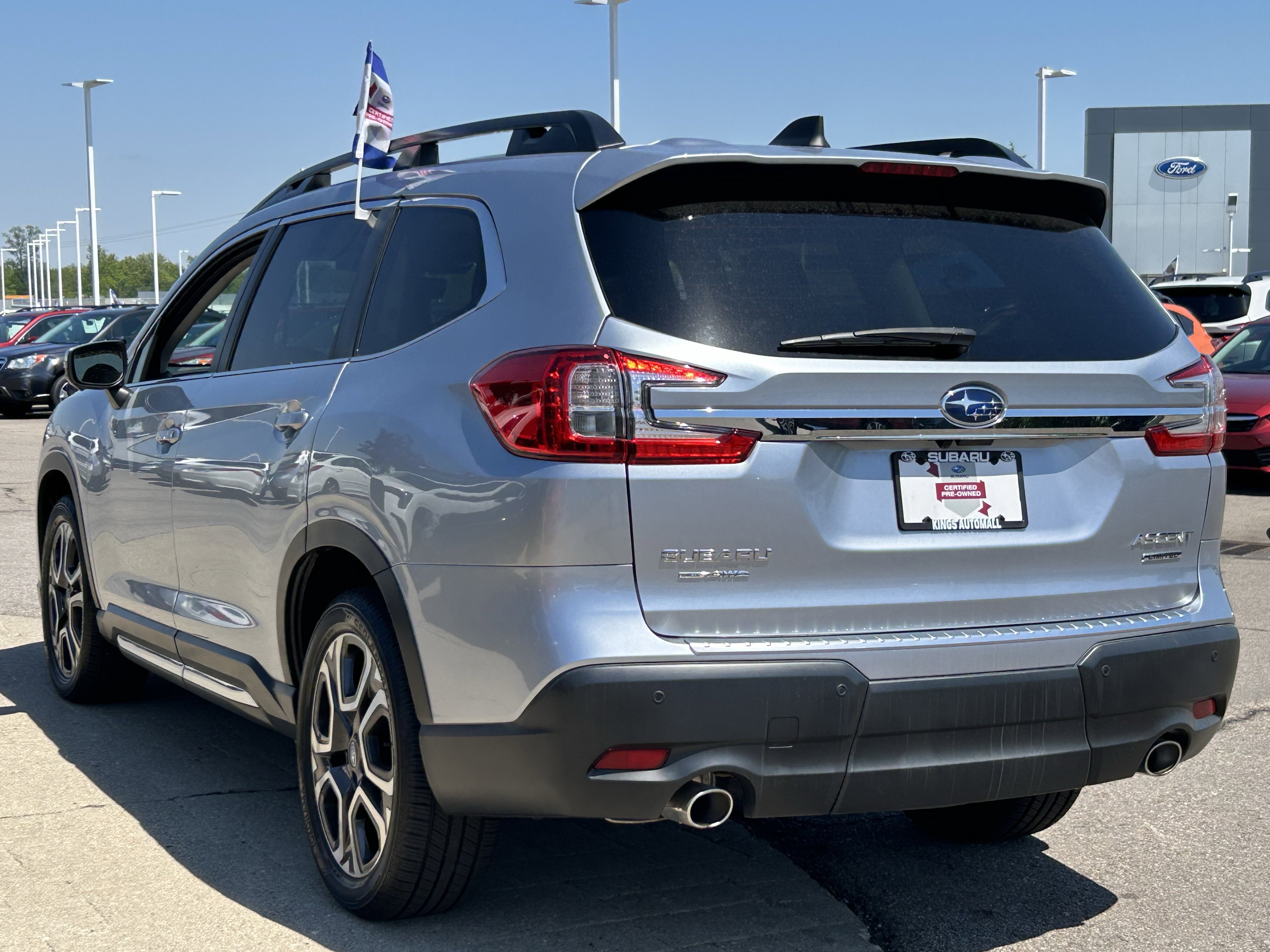 Certified 2023 Subaru Ascent Limited w/ Technology Package AWD/4WD image 5