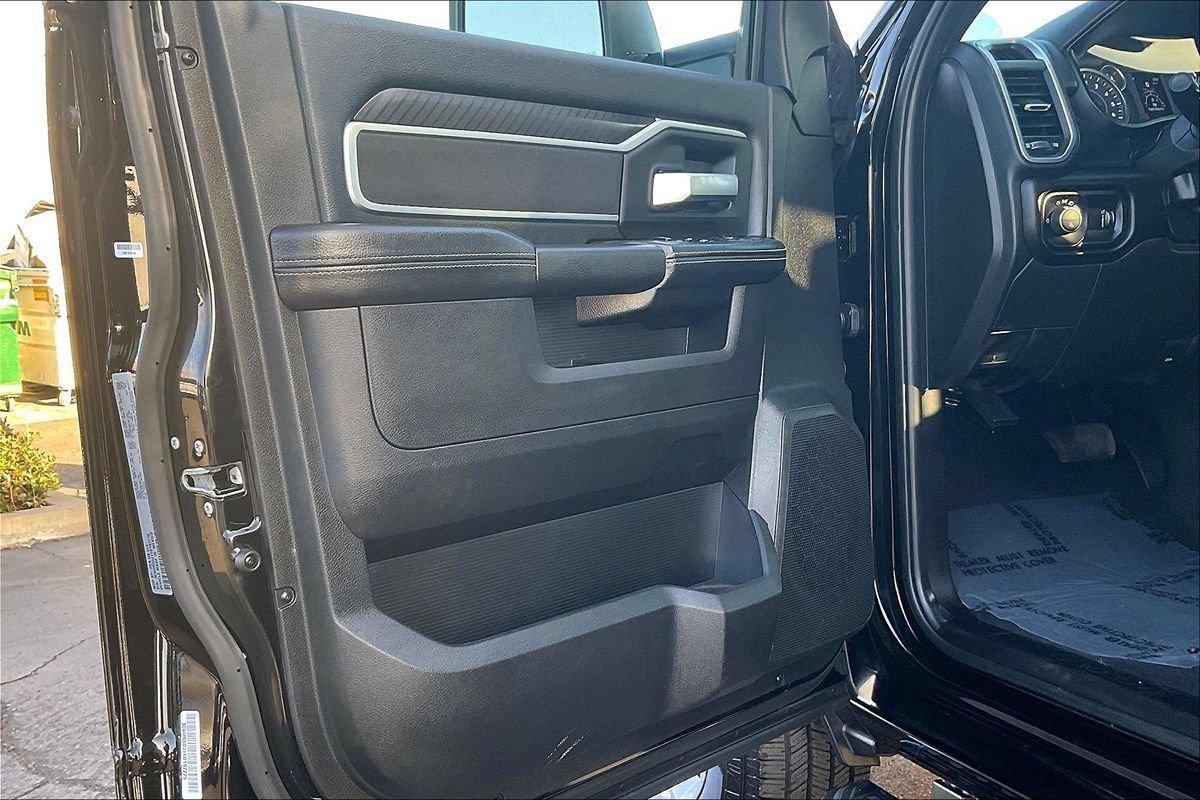 Used 2026 RAM 2500 Big Horn AWD/4WD image 16