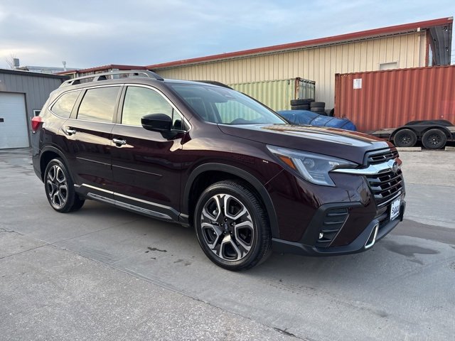 Used 2024 Subaru Ascent Touring image 1