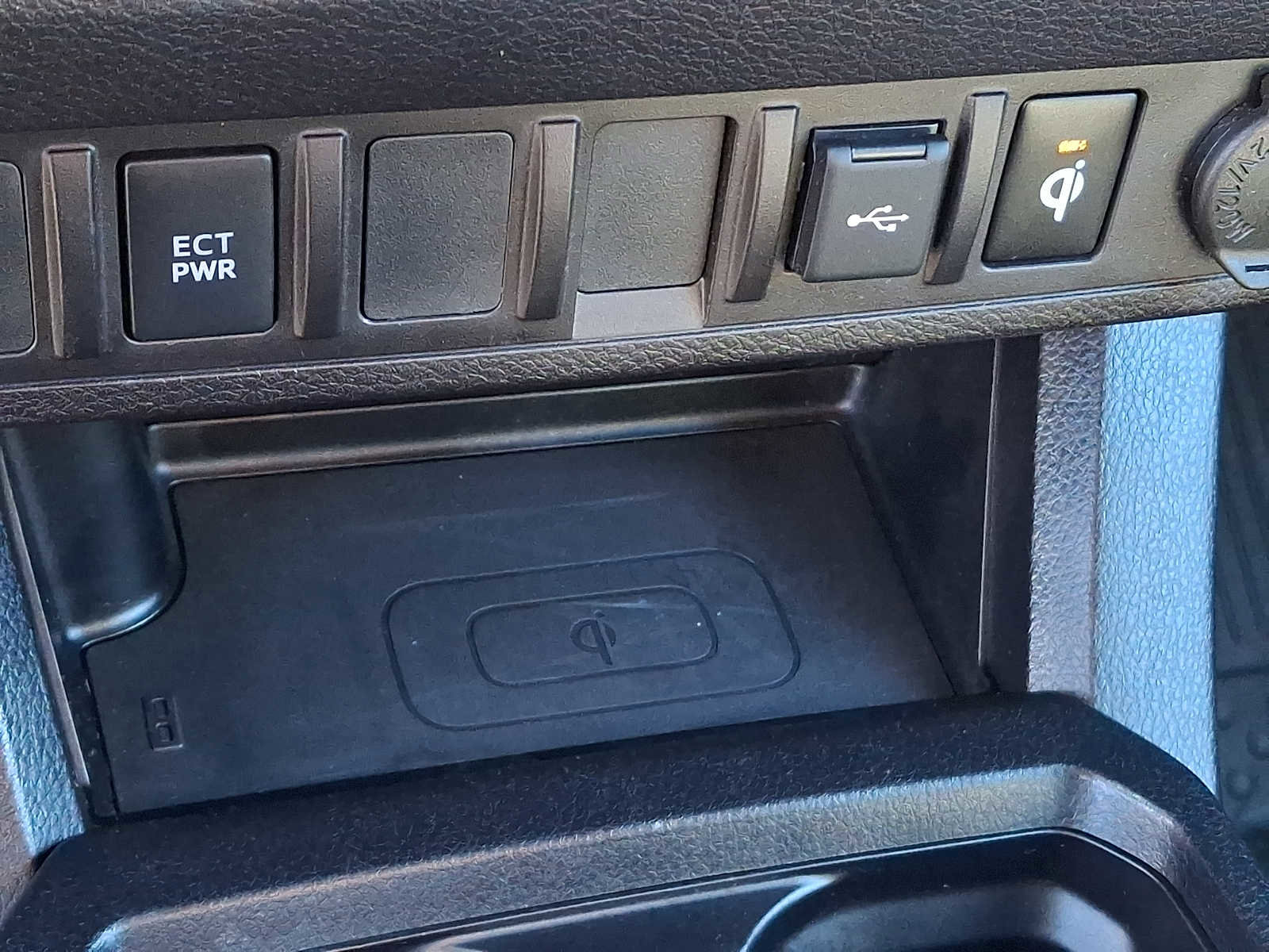 Certified 2020 Toyota Tacoma TRD Off-Road image 27