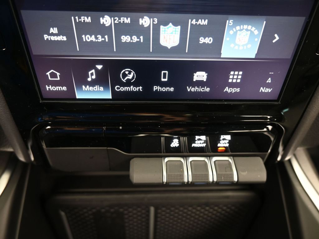 Used 2025 RAM 1500 Big Horn image 27