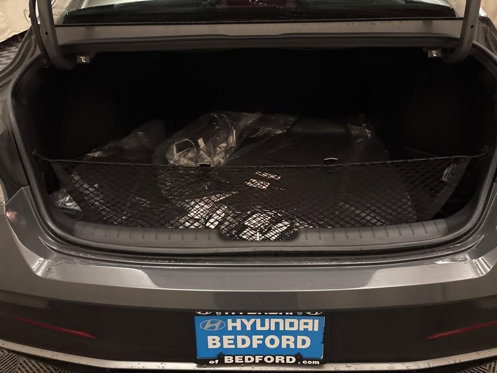New 2026 Hyundai Elantra SEL Sport Premium FWD image 9