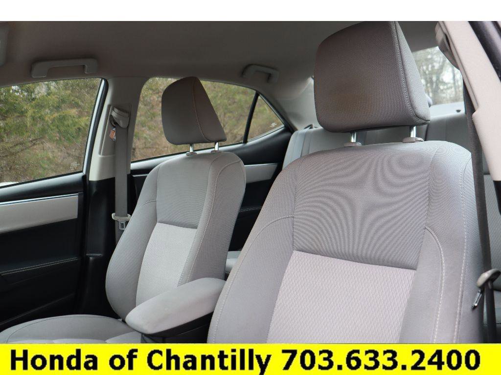 Used 2014 Toyota Corolla LE image 17