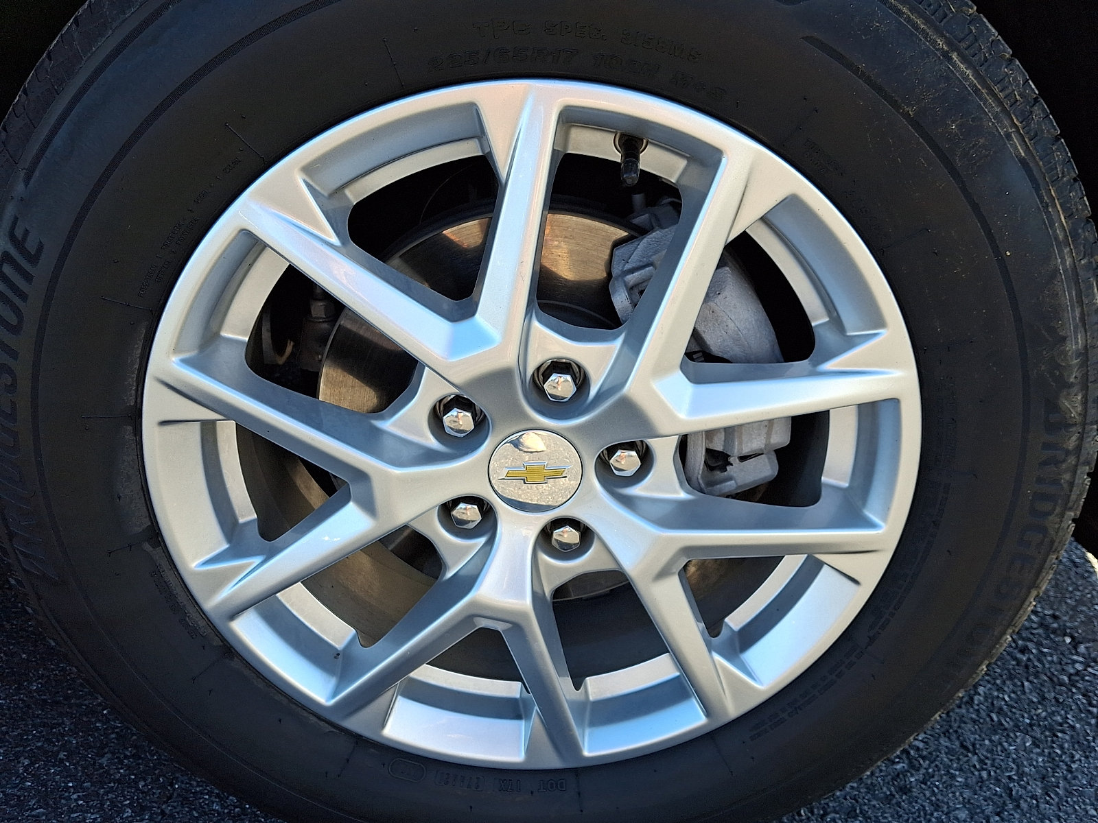 Certified 2022 Chevrolet Equinox LS w/ LS Convenience Package AWD/4WD image 8