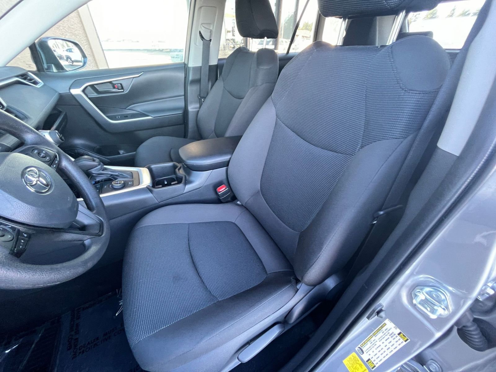 Used 2025 Toyota RAV4 LE image 36