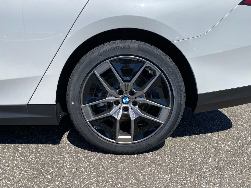 New 2026 BMW 530i xDrive AWD/4WD image 5