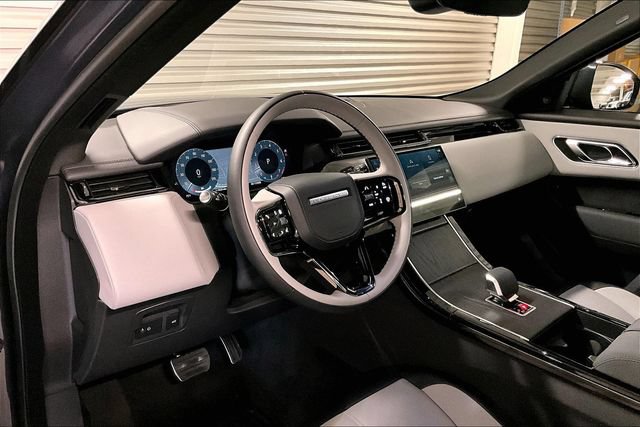 Certified 2026 Land Rover Range Rover Velar Dynamic SE AWD/4WD image 24
