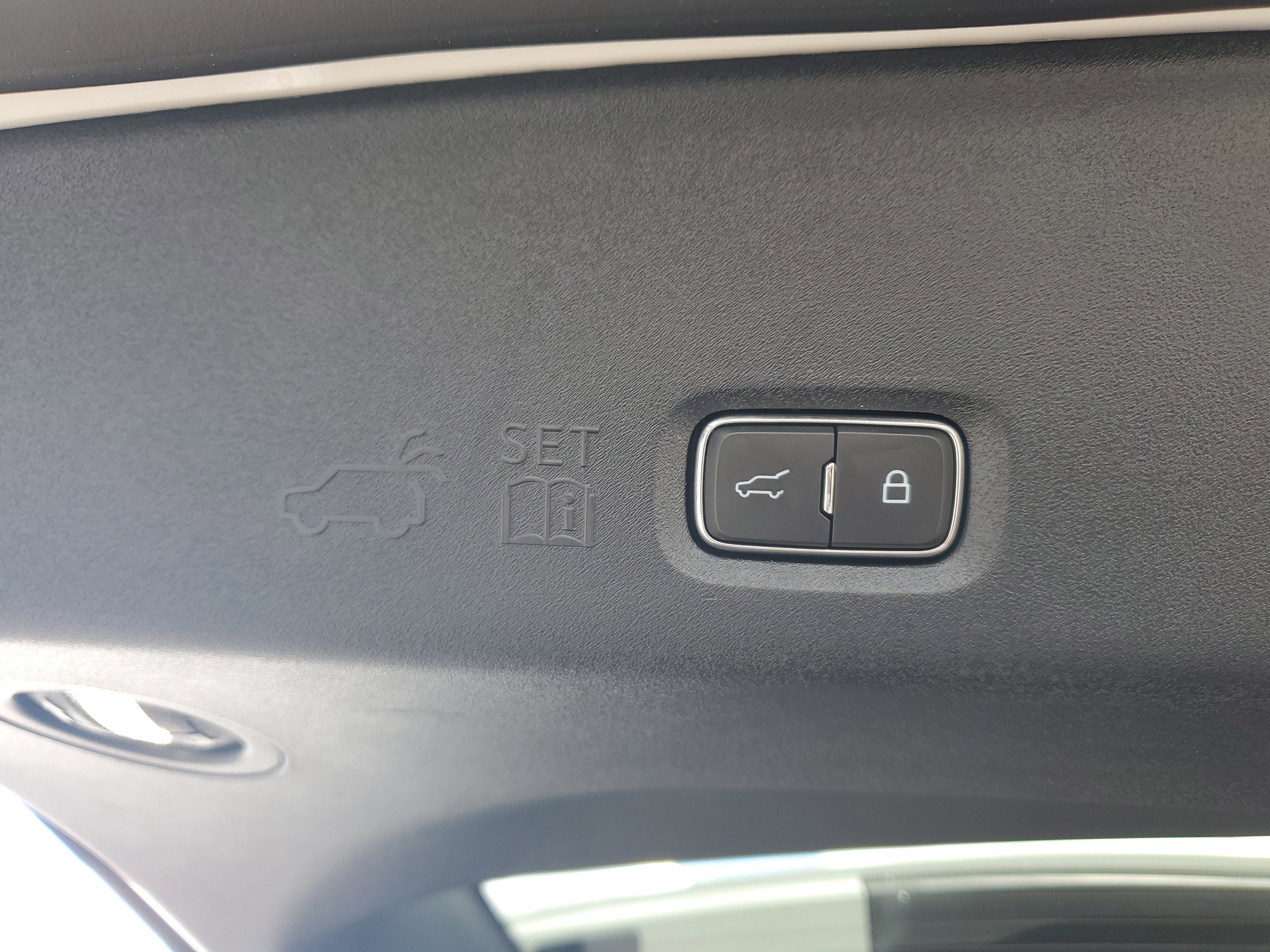 Used 2025 Ford Expedition Active image 17