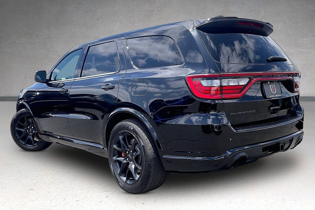 Used 2021 Dodge Durango SRT w/ Technology Group AWD/4WD image 3